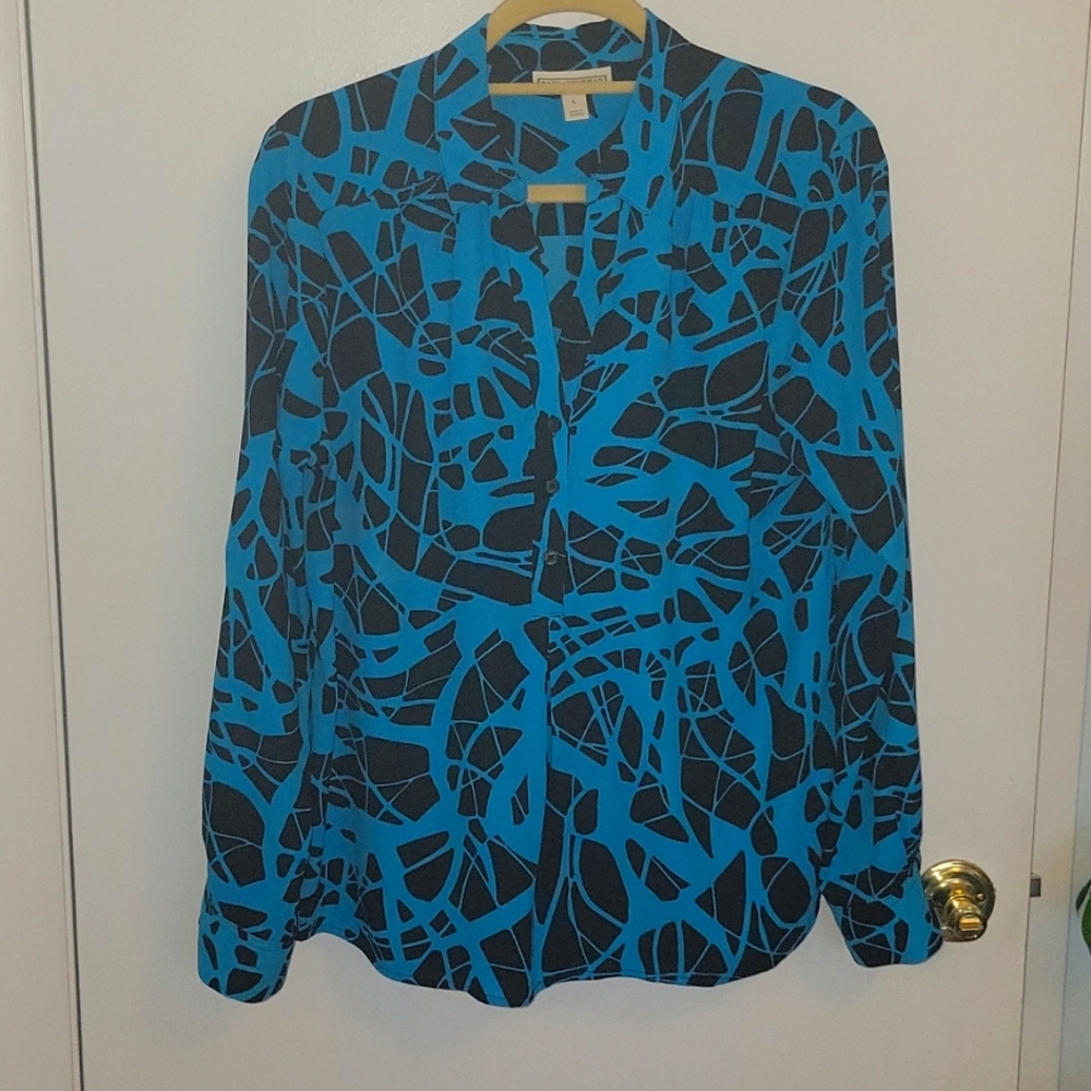 Dana Buchman long sleeve shirt